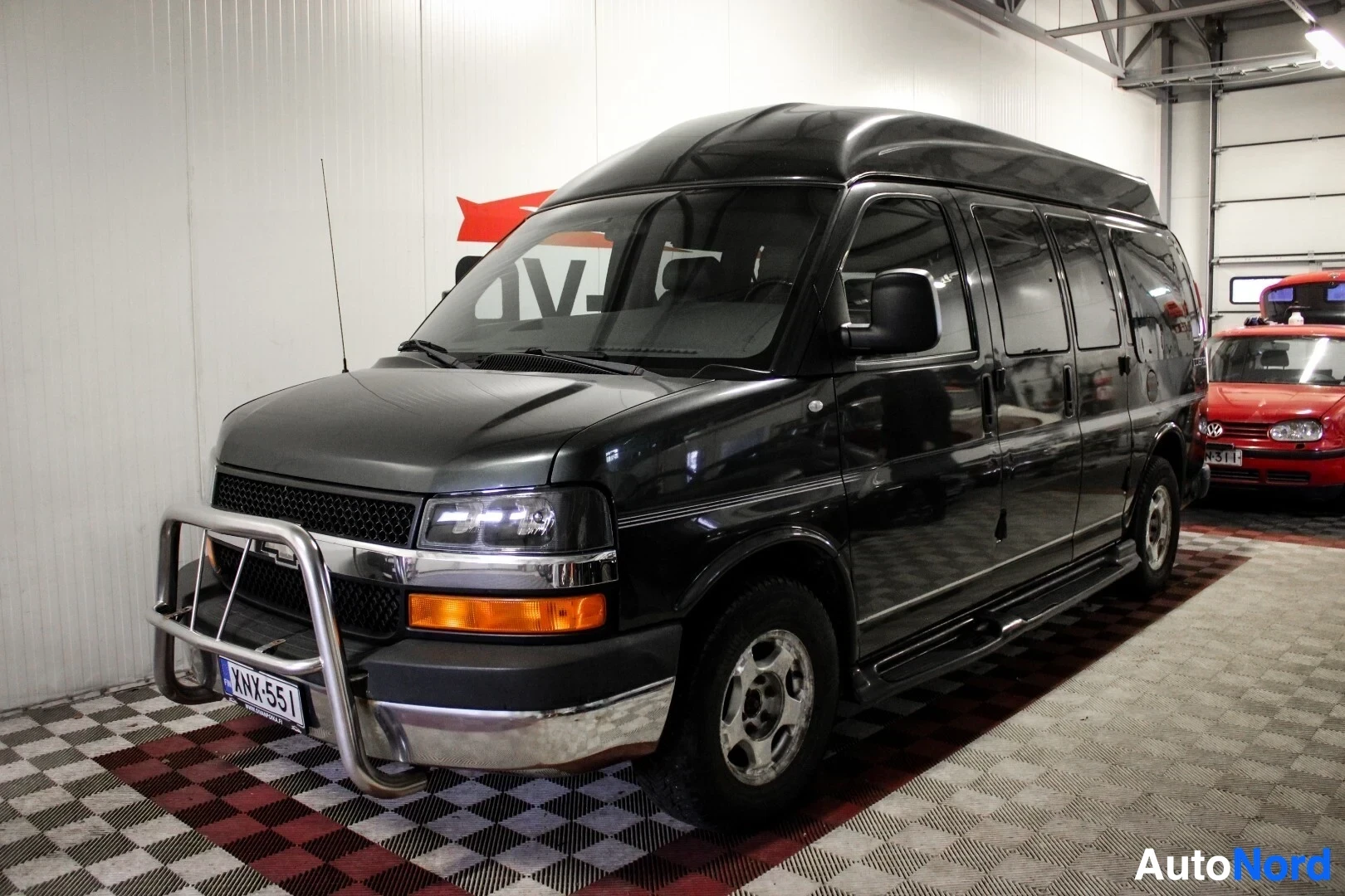 Chevrolet Express 5.3 V8 AWD Cobra By Centurion 2005