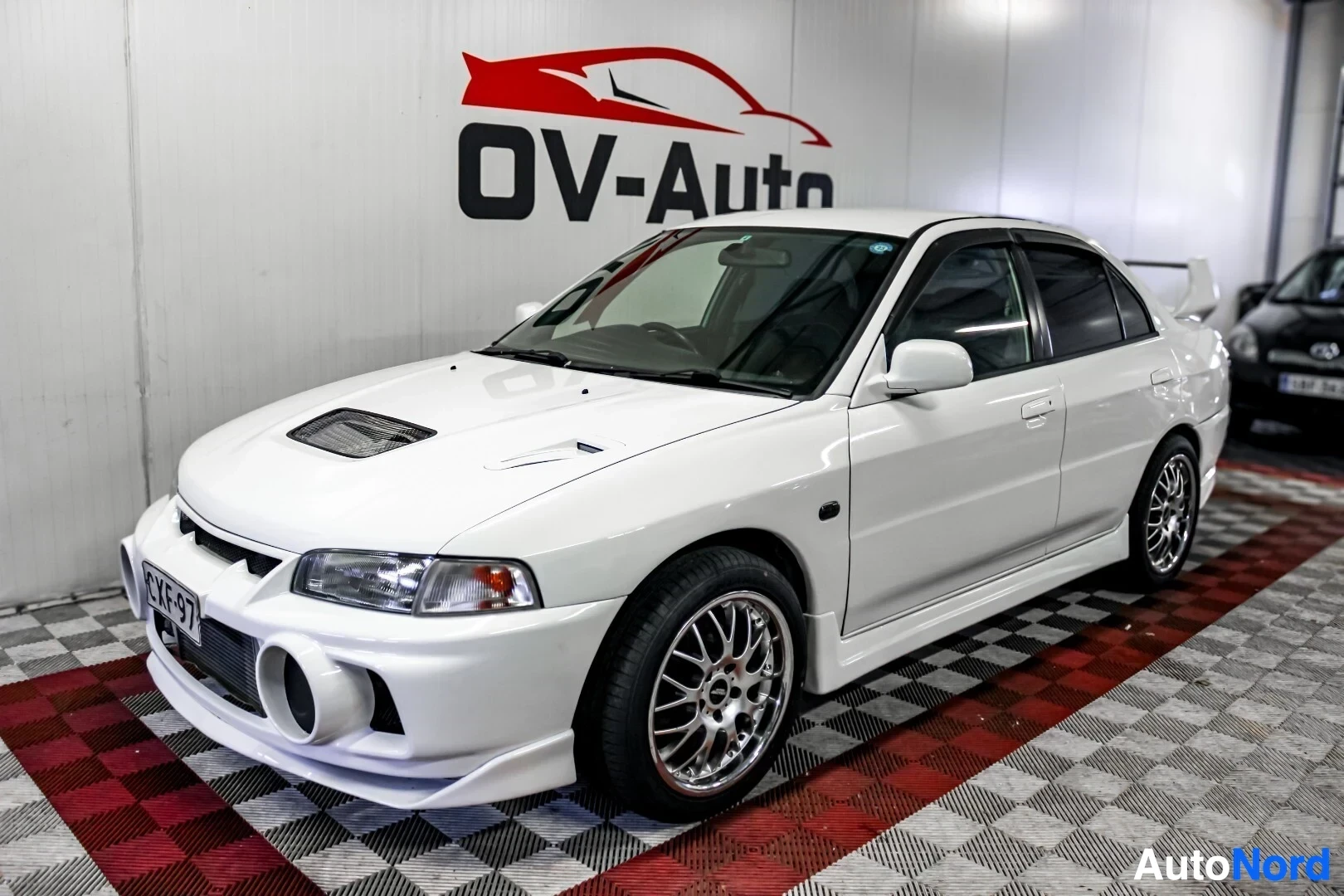 Mitsubishi Lancer 2.0 Evolution IV 280 hp 1997