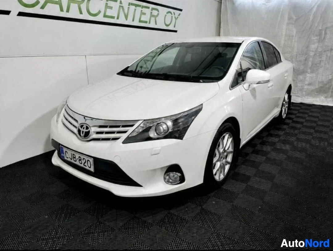 Toyota Avensis 1.8 Multidrive S 2013