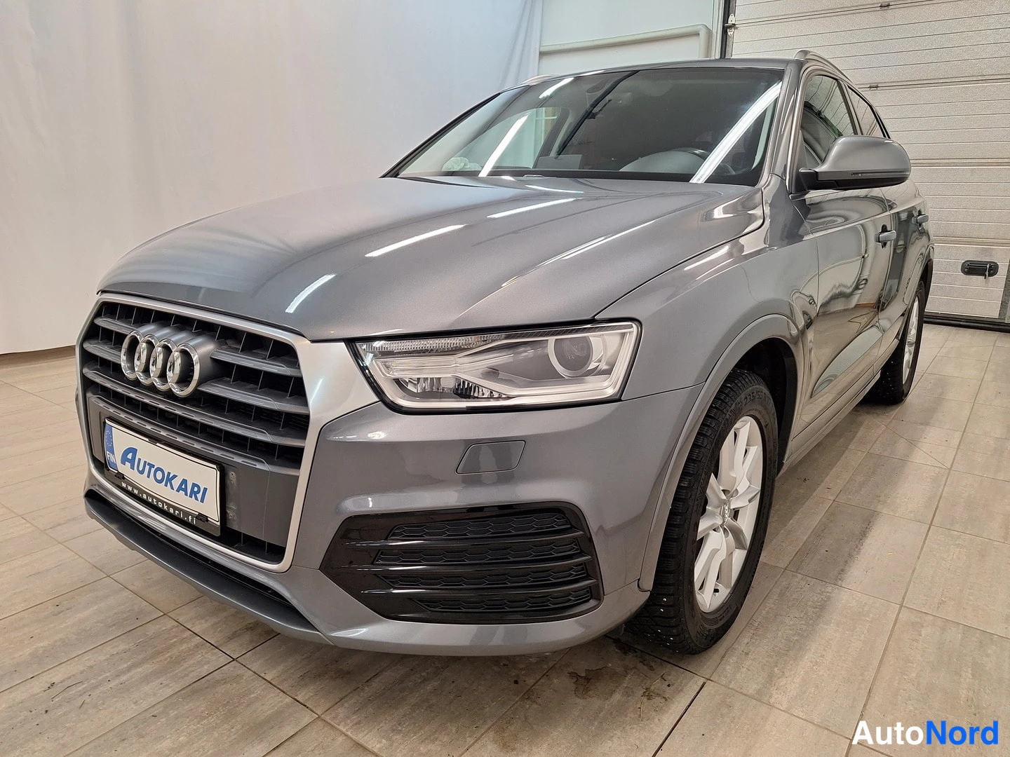 Audi Q3 1,4 TFSI COD Business S tronic 2017