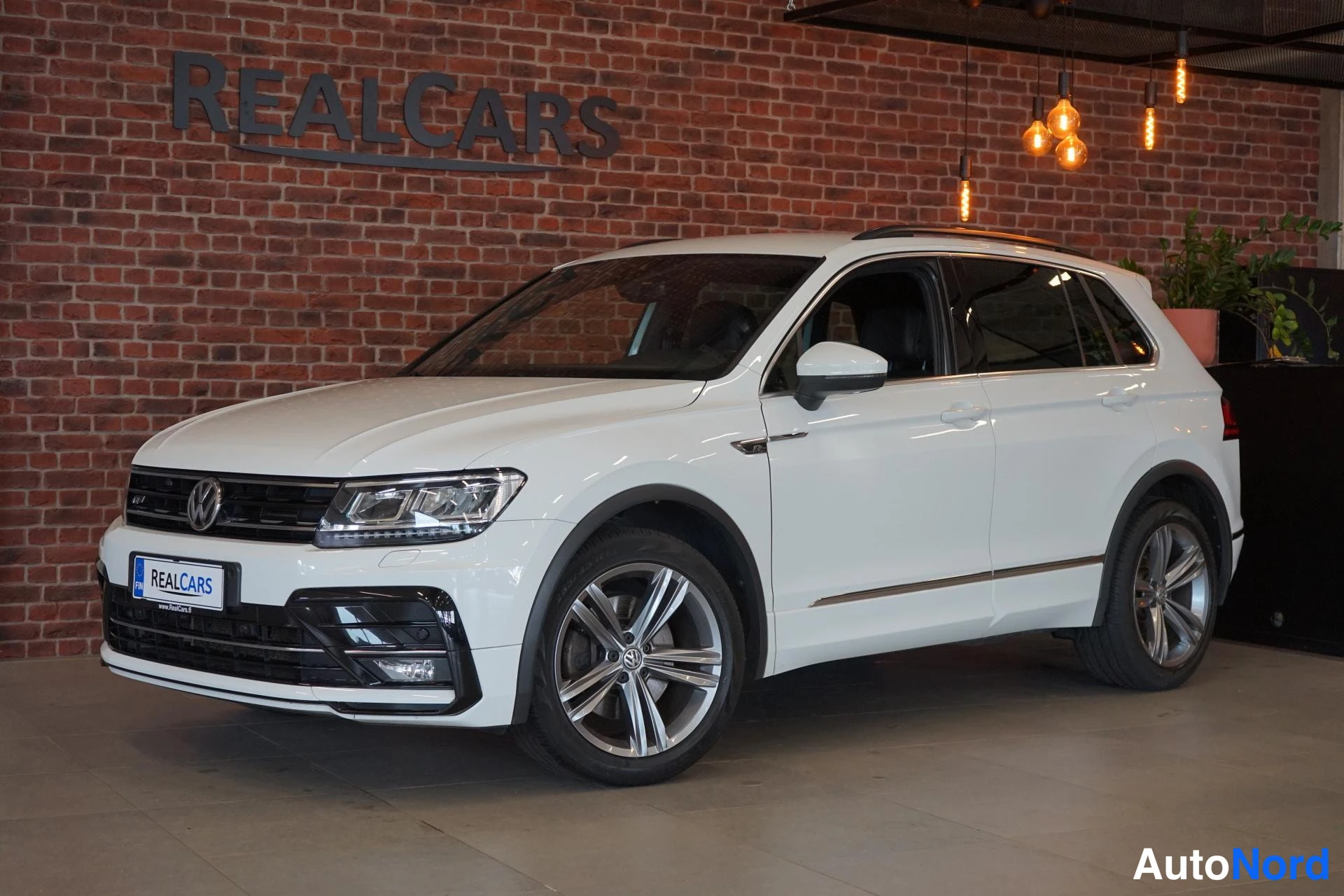Volkswagen Tiguan R-Line 2,0 TSI 4Motion 190 hv 2019