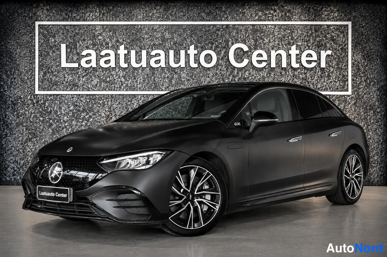 Mercedes-Benz EQE 350 4MATIC AMG Line 2022
