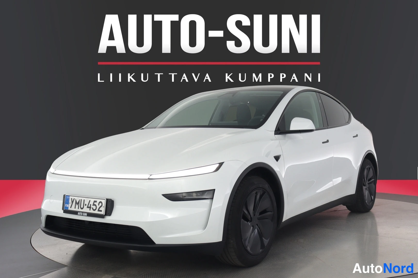 Tesla Model Y 2026
