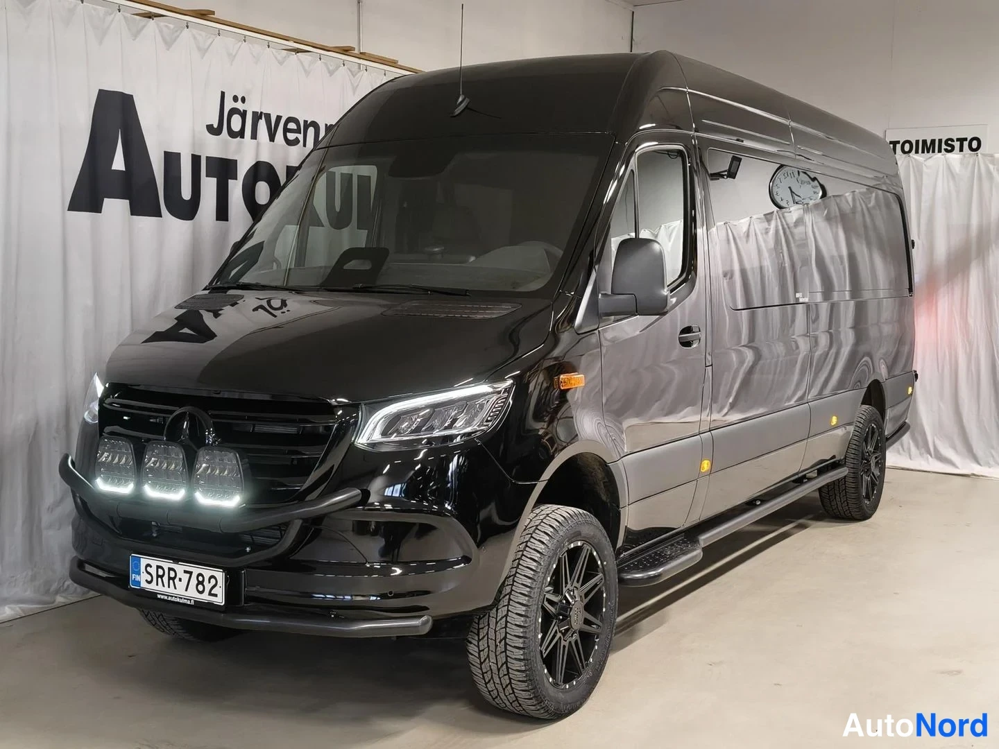 Mercedes-Benz Sprinter 319 Cdi 4x4 A3, Superhieno Edition 2026
