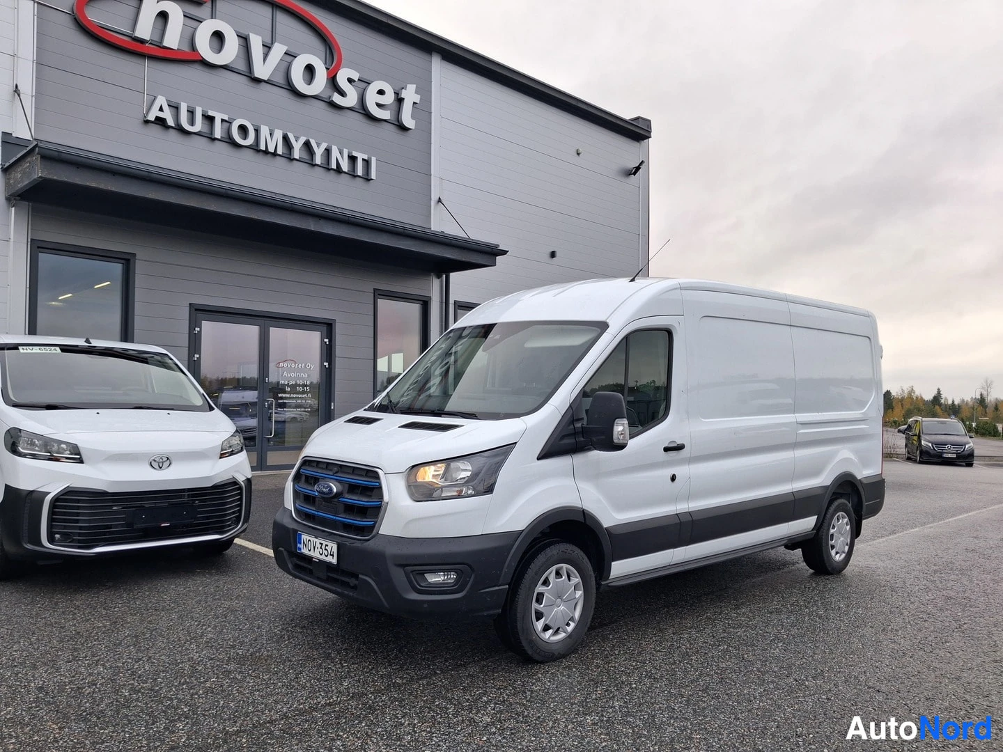 Ford E-Transit 350 L3H2 2024