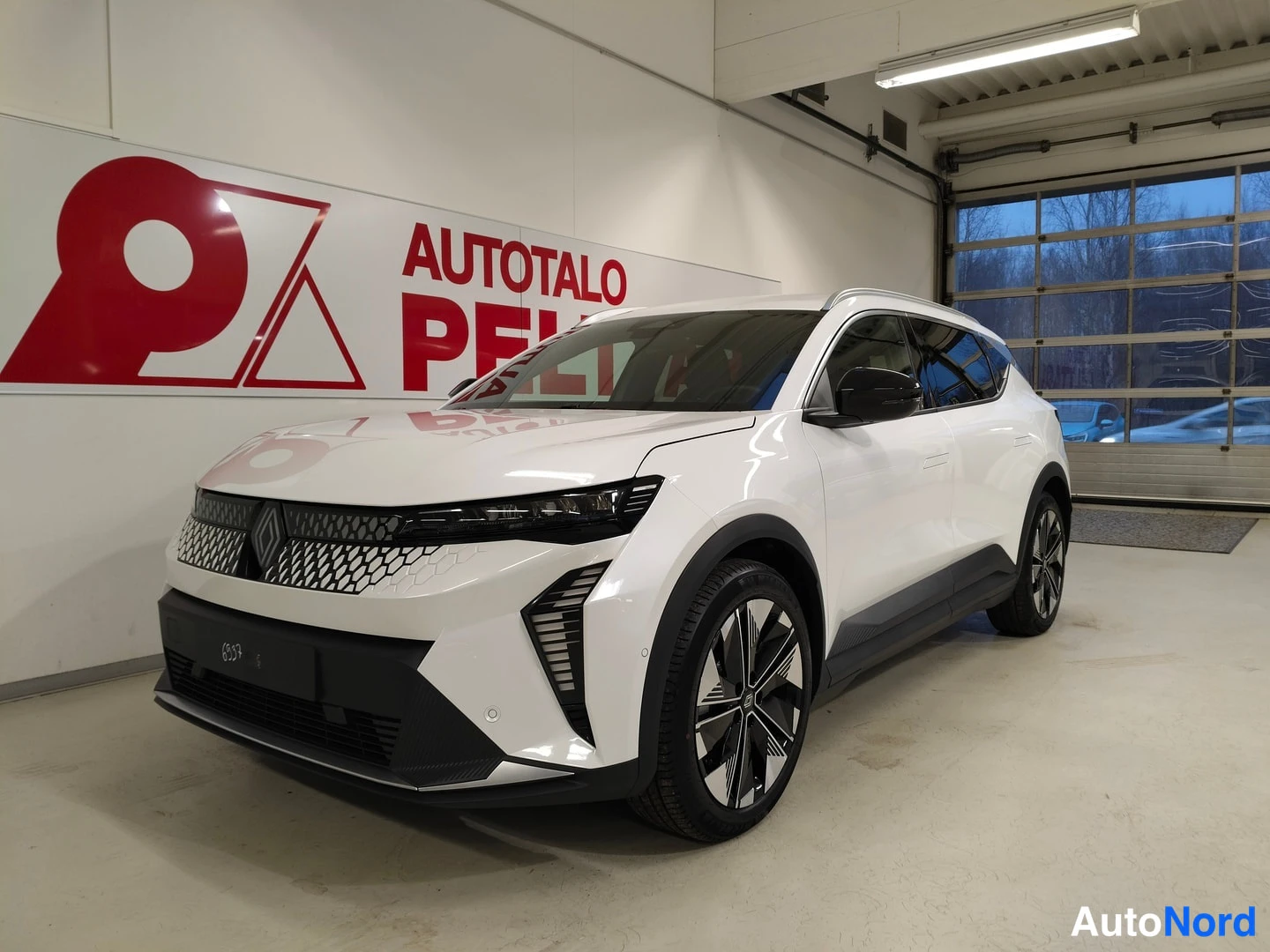 Renault Scenic E-Tech electric Techno 2026