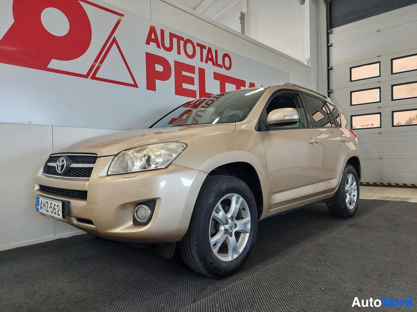Toyota RAV4 2.0 Valvematic 4WD Luxury 2010