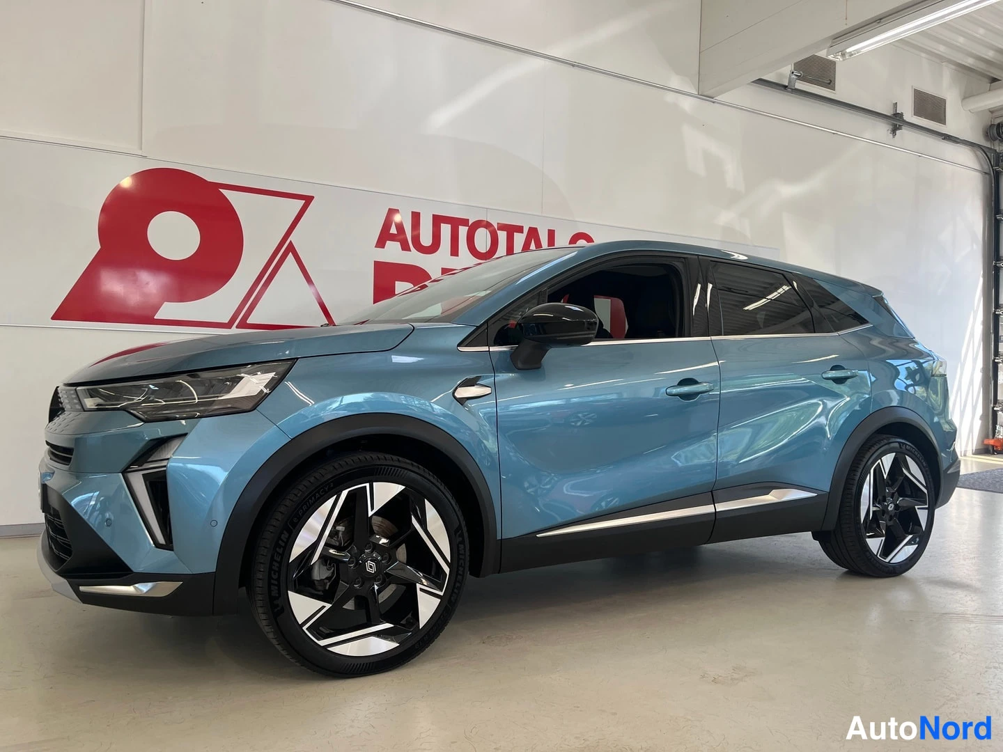 Renault Symbioz E-Tech full hybrid 145 iconic 2024