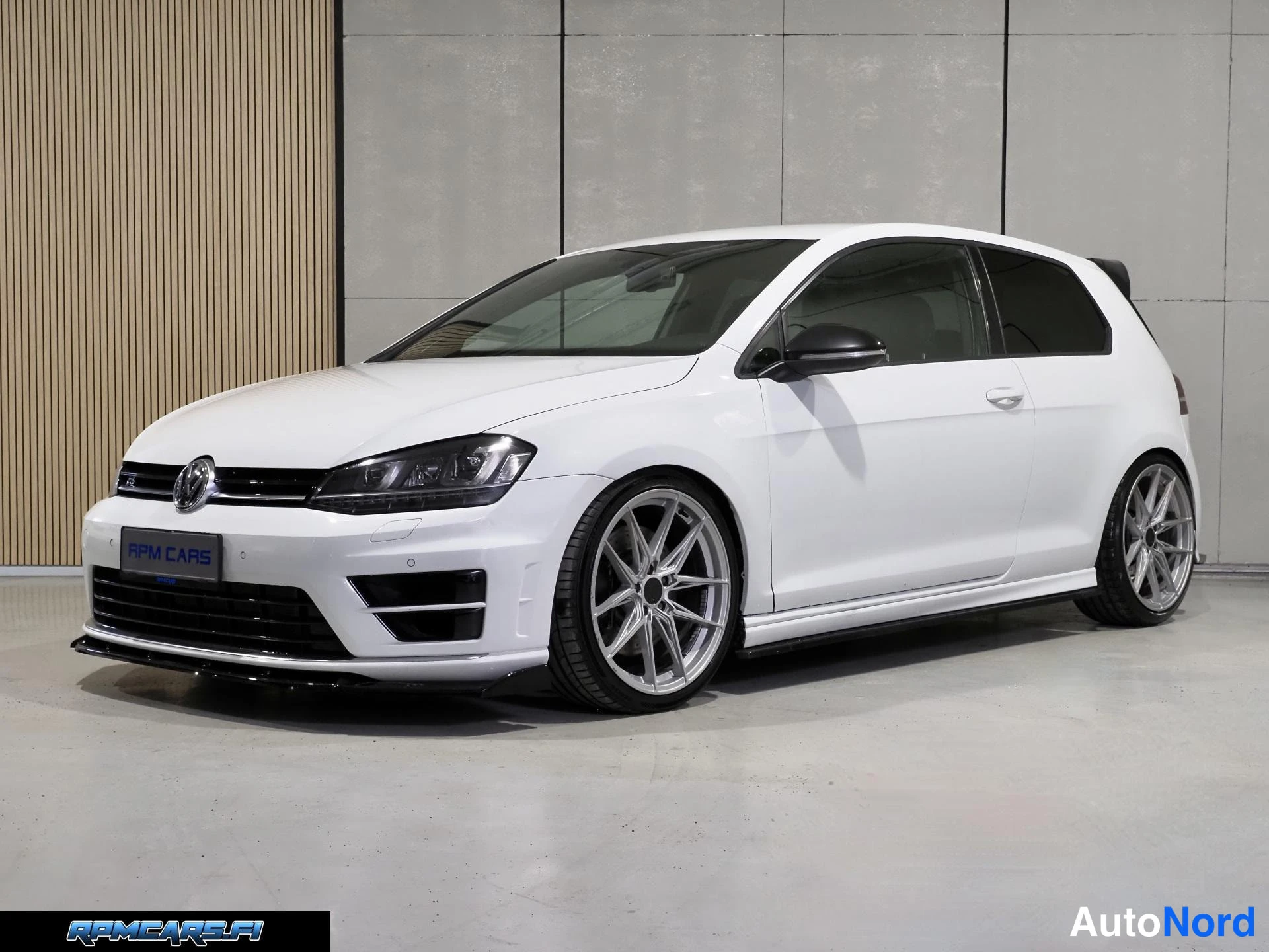 Volkswagen Golf R 2.0 TSI 221kW 4Motion DSG 2015