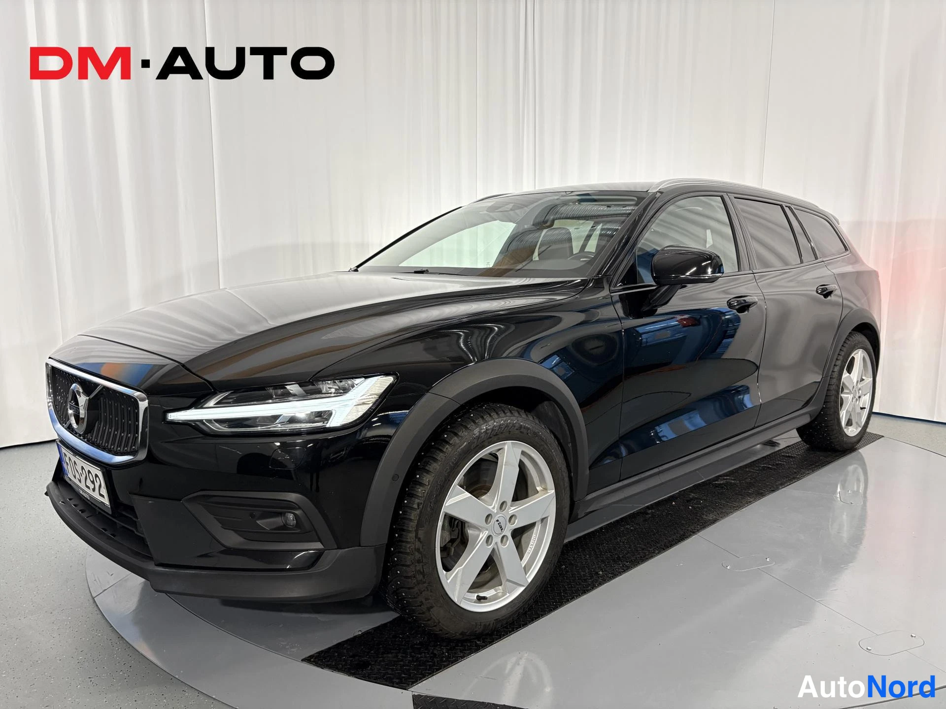 Volvo V60 Cross Country B4 AWD Business 2021