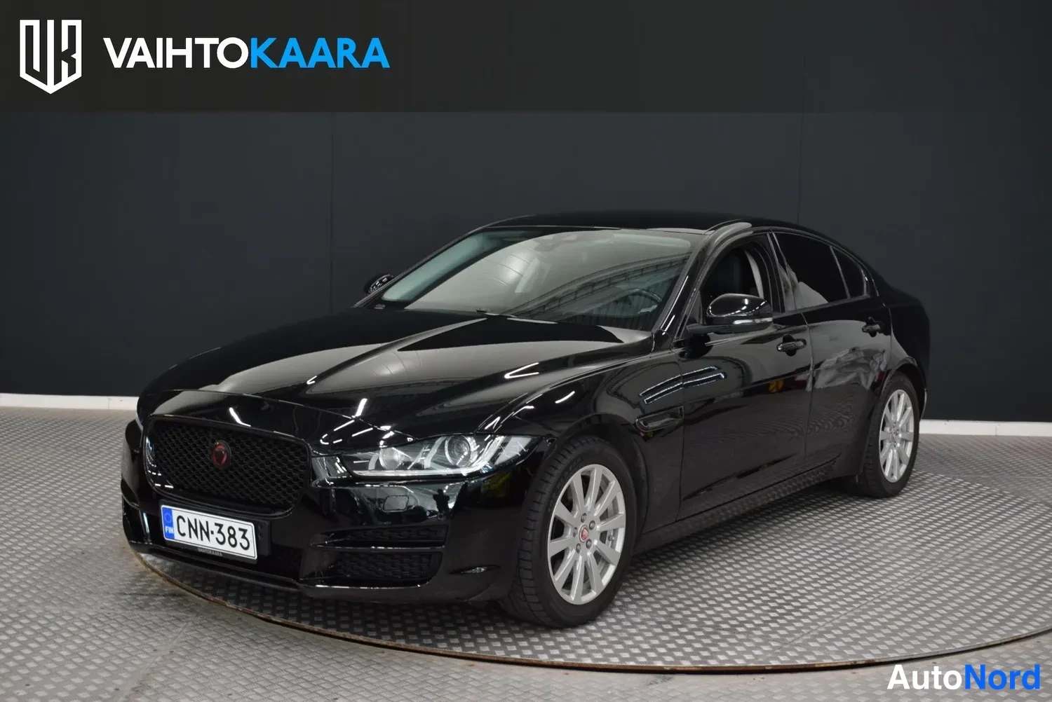 Jaguar XE Prestige 2016