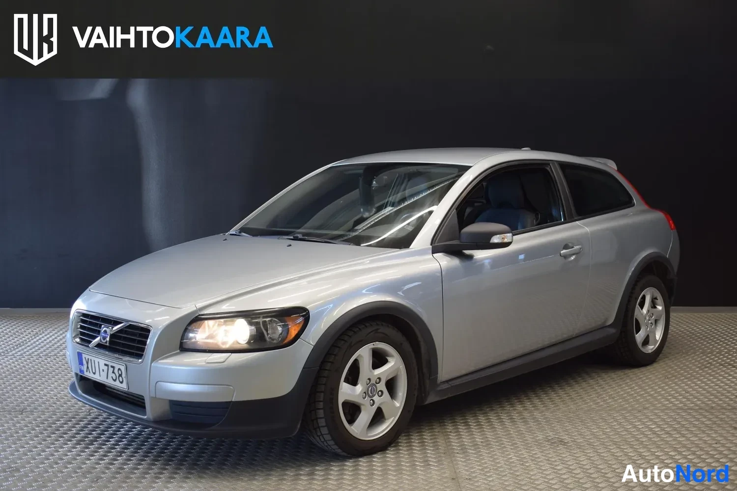 Volvo C30 T5 Kinetic 220 hp 2007