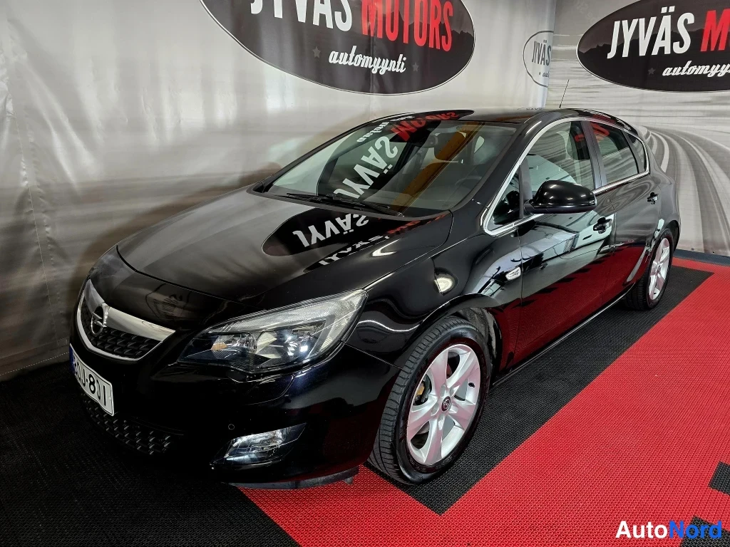 Opel Astra Sport 1,6 Turbo Ecotec 2010