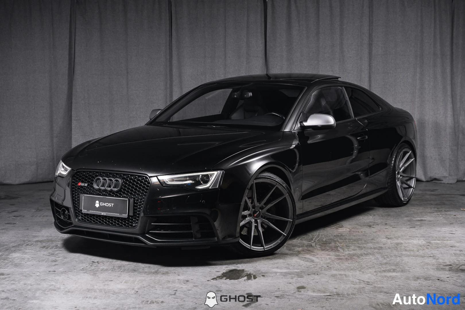 Audi RS5 quattro 2013