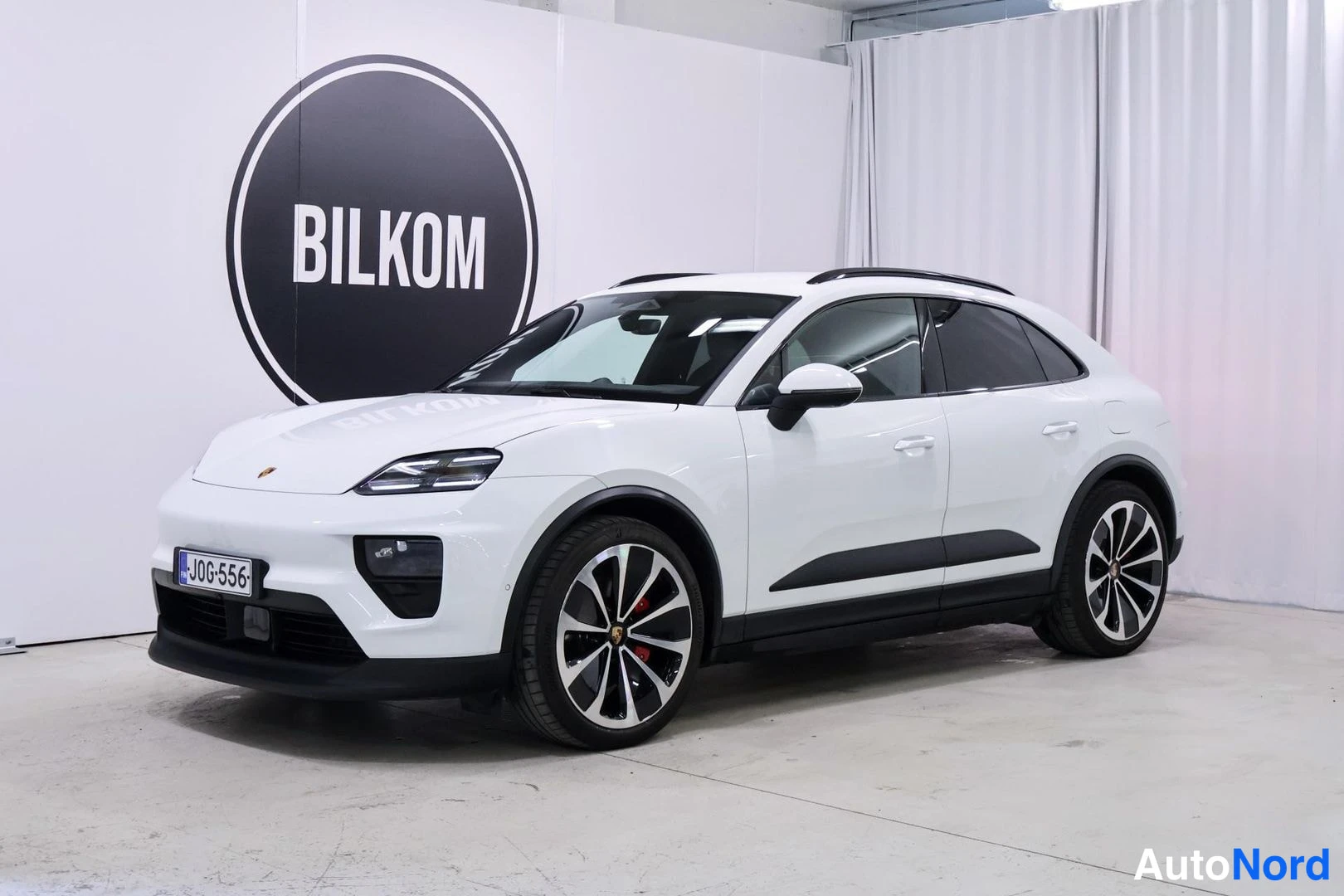 Porsche Macan 2025