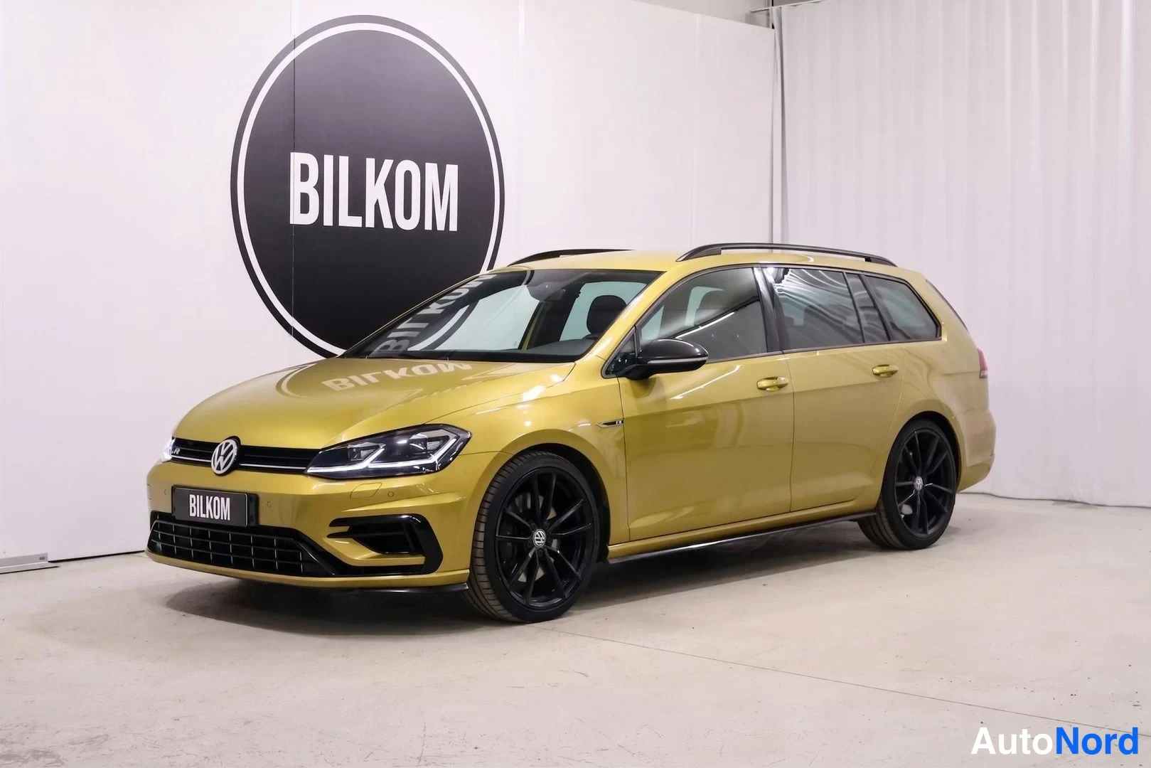 Volkswagen Golf Variant R 2.0 TSI 228kW 4Motion DSG 2018