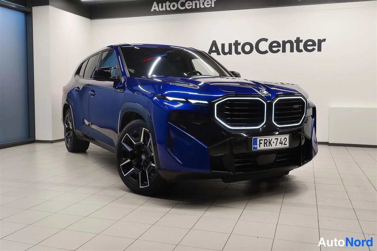BMW XM 2024