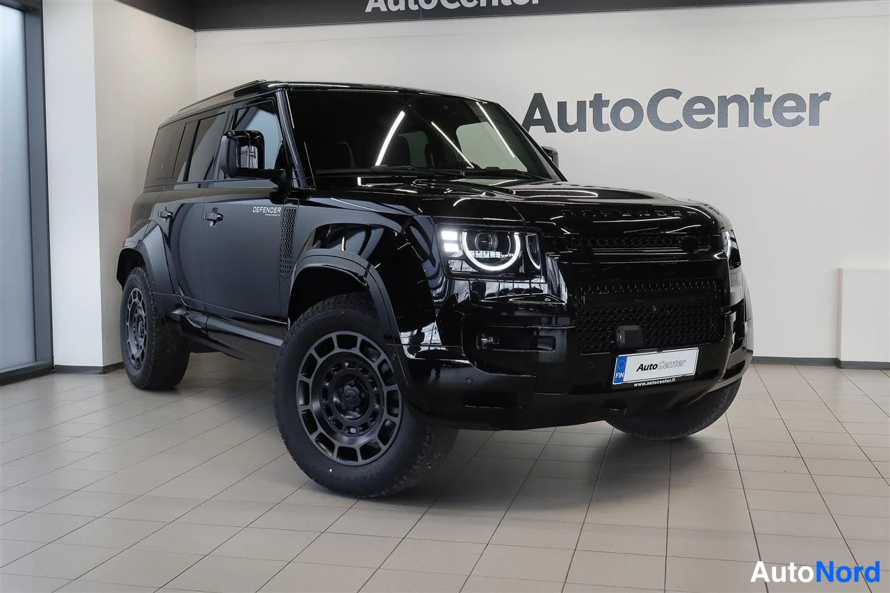 Land Rover Defender 110 OCTA Black P635 2026