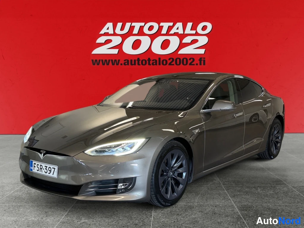 Tesla Model S 2017