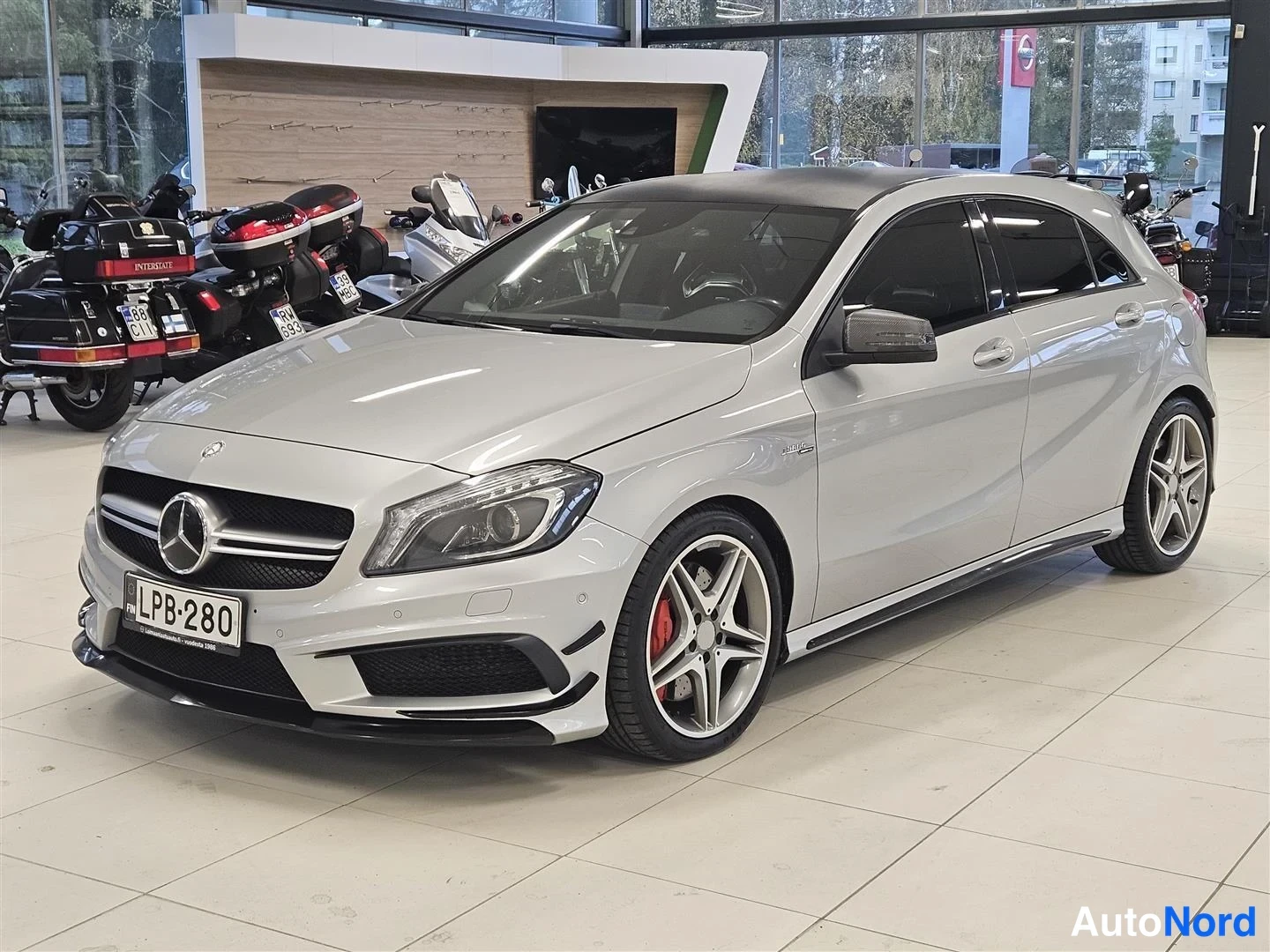Mercedes-Benz A 45 AMG 4Matic 2014