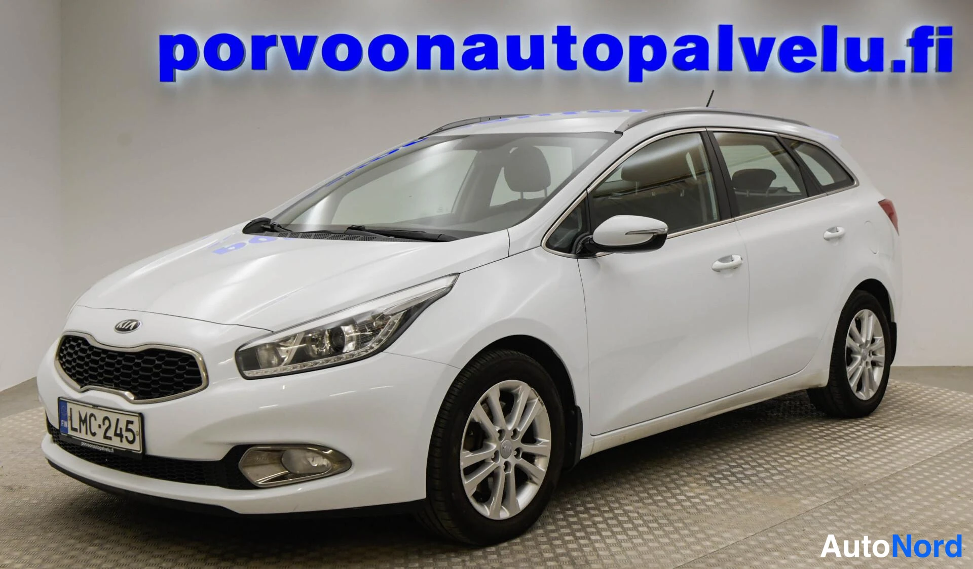 Kia Ceed 1,6 EX 2013