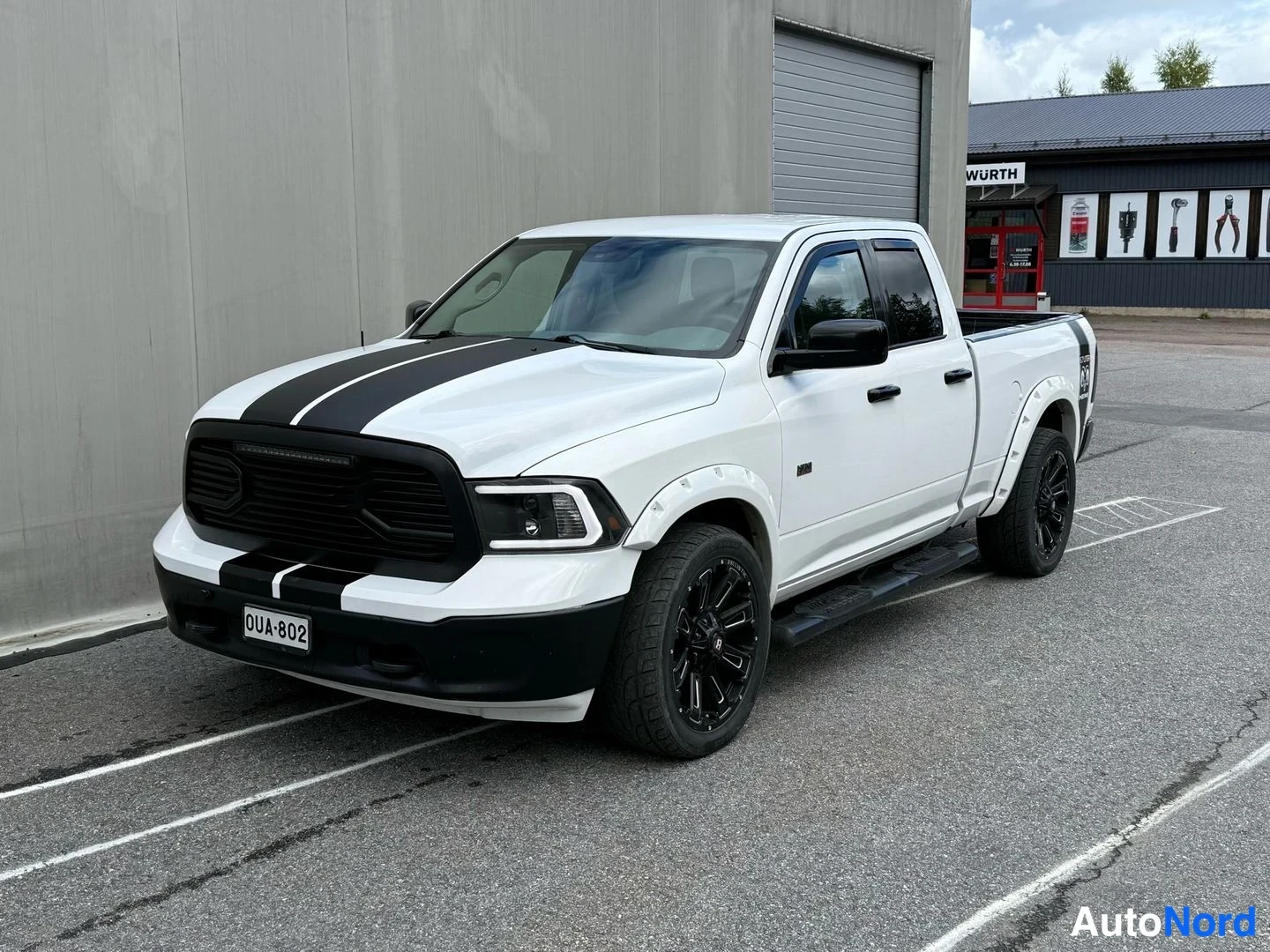 Dodge Ram 1500 ST Quad Cab 4X4 2015