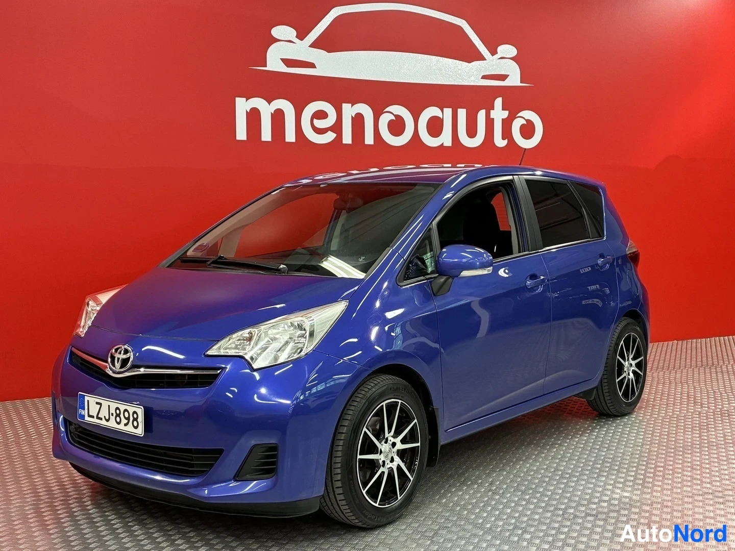 Toyota Verso-S 1,33 Linea Sol 2011