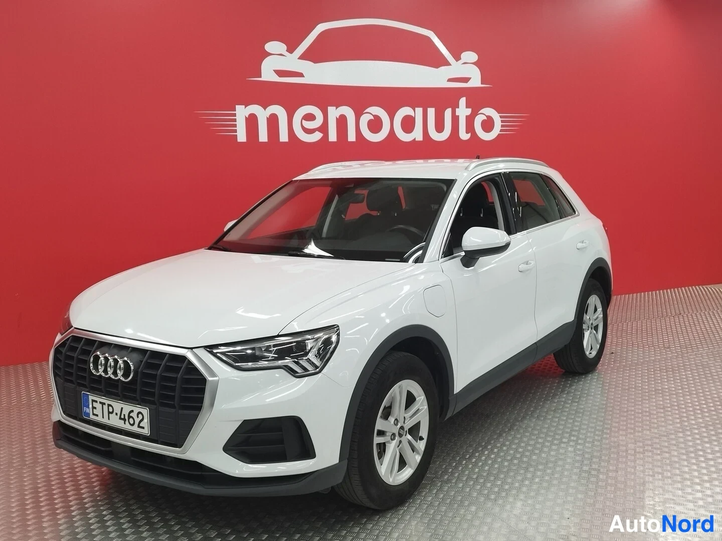 Audi Q3 45 TFSI e Business S tronic 2021