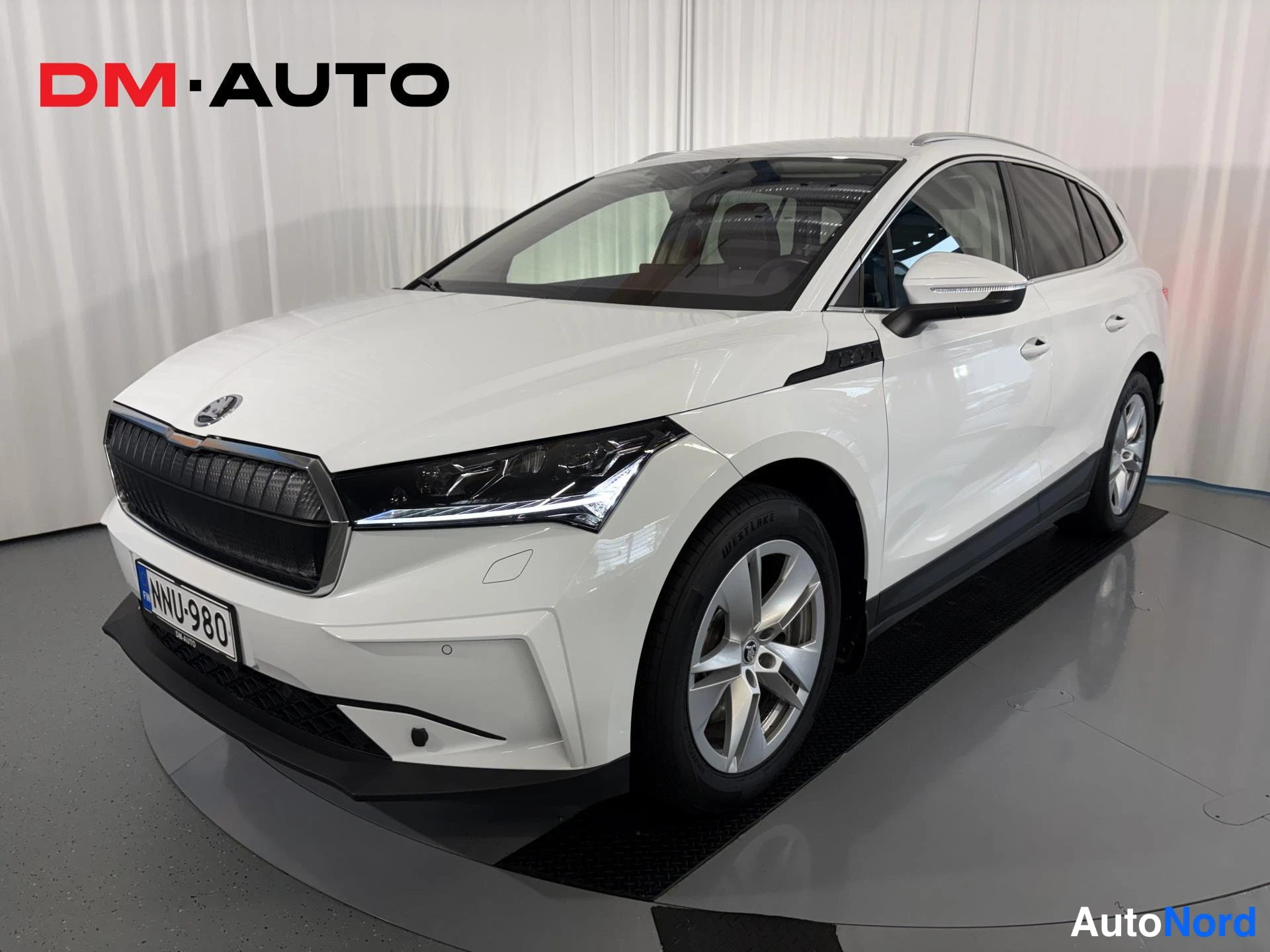 Skoda Enyaq 85 BusinessLine 2024