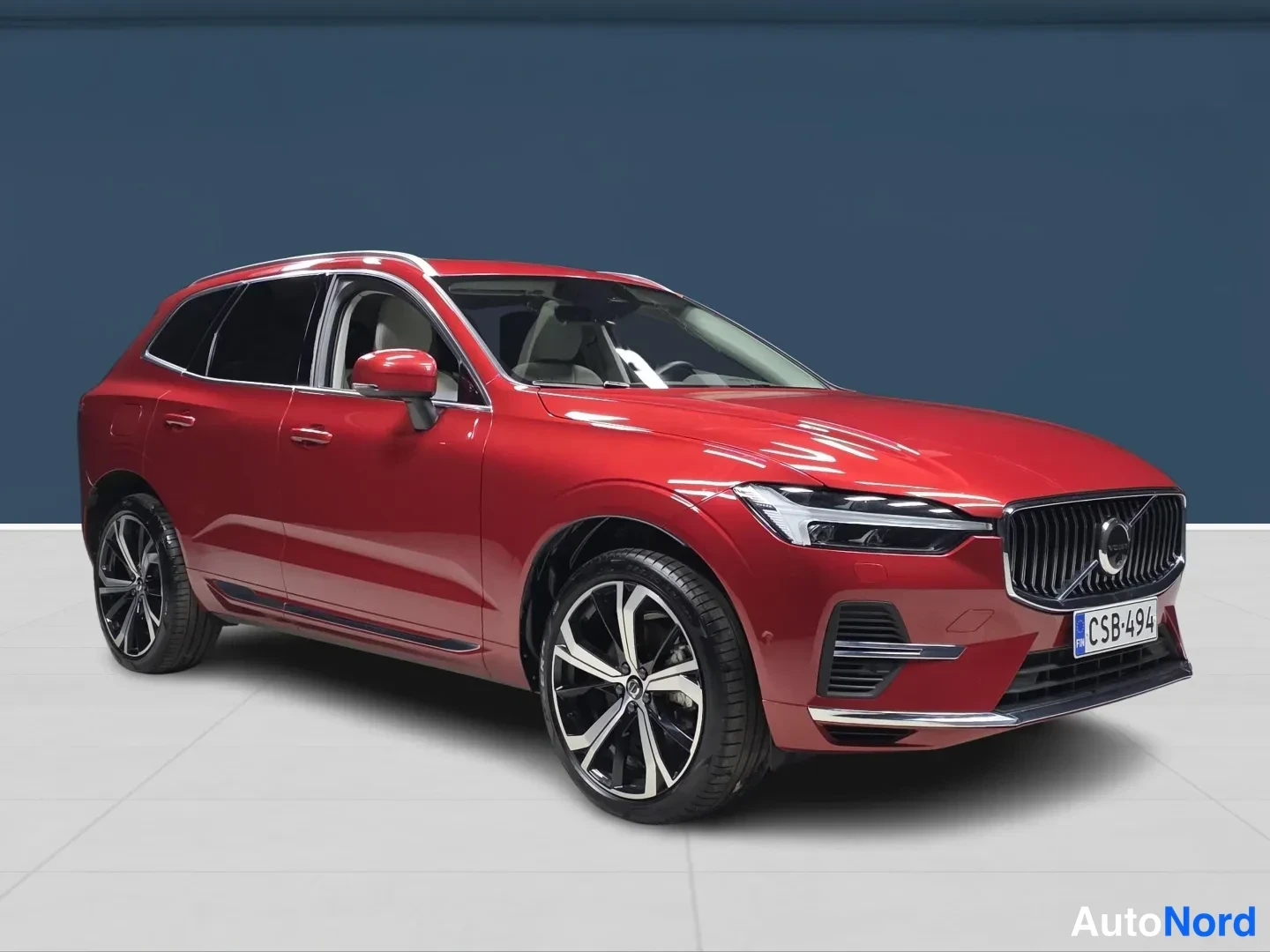 Volvo XC60 T8 AWD Long Range Ultra Bright 2025