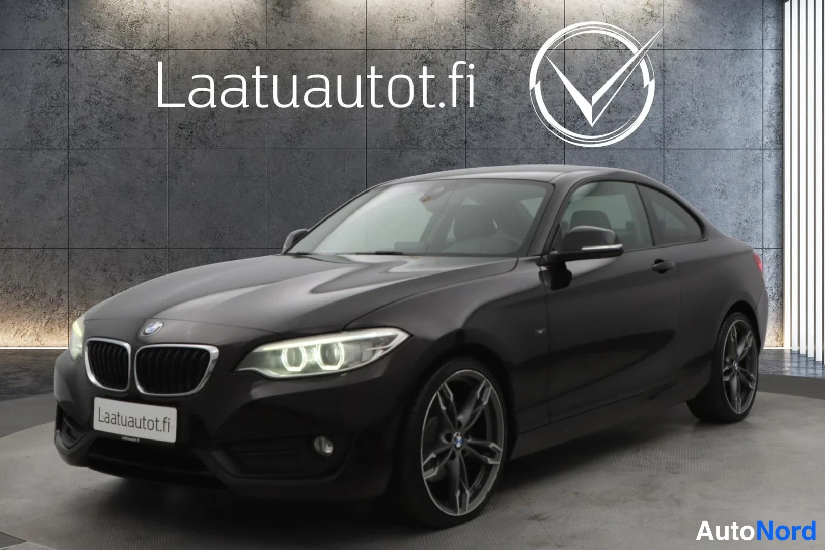 BMW 220i 2014