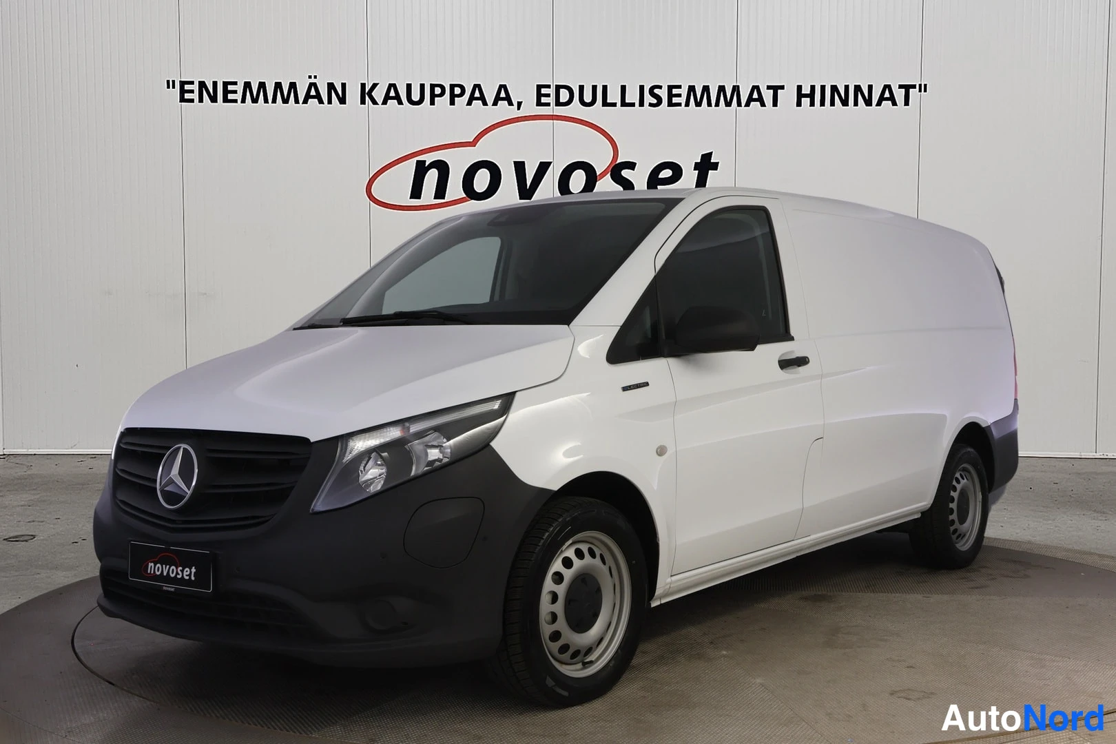Mercedes-Benz eVito 66kWh 112e Pitkä 2023