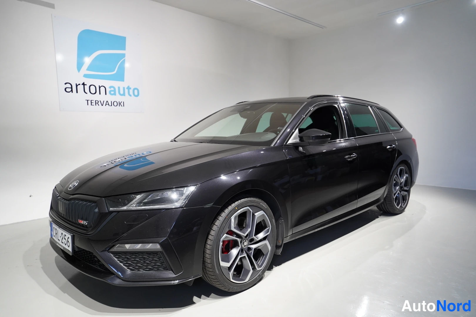 Skoda Octavia Combi 2.0 TSI RS DSG 2023