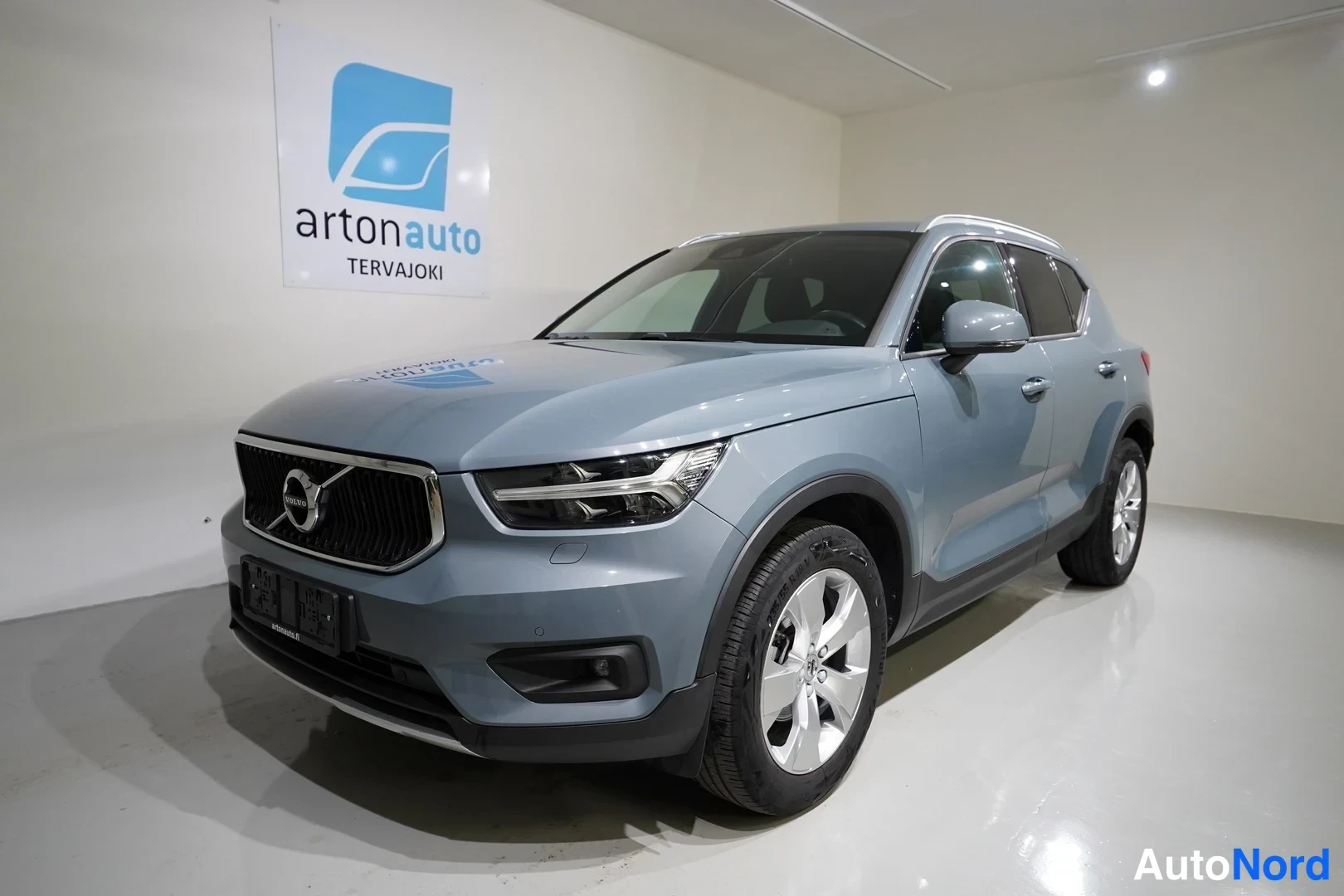 Volvo XC40 T3 Momentum Pro 2020