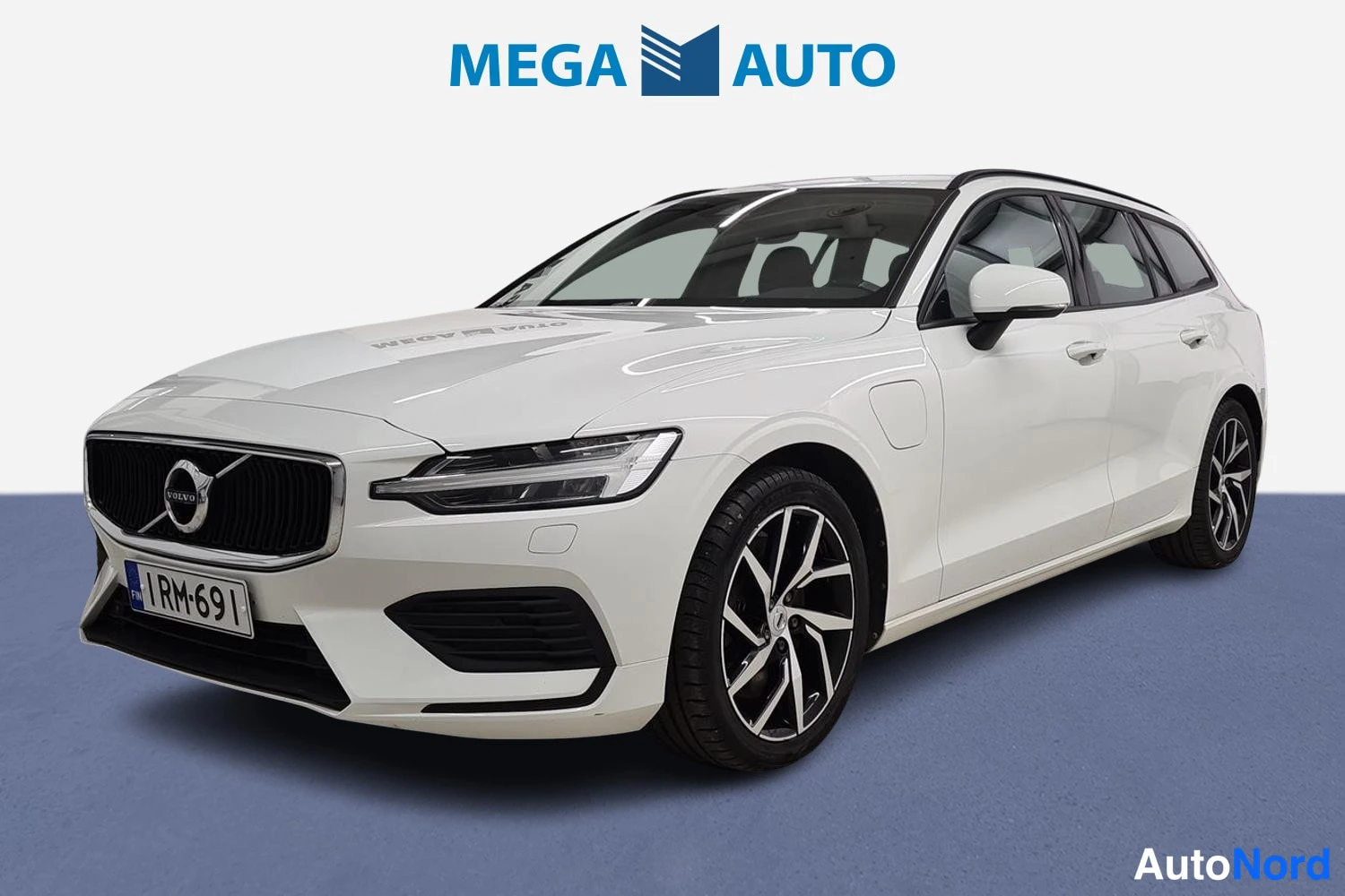 Volvo V60 T8 TwE AWD Business Momentum 2020