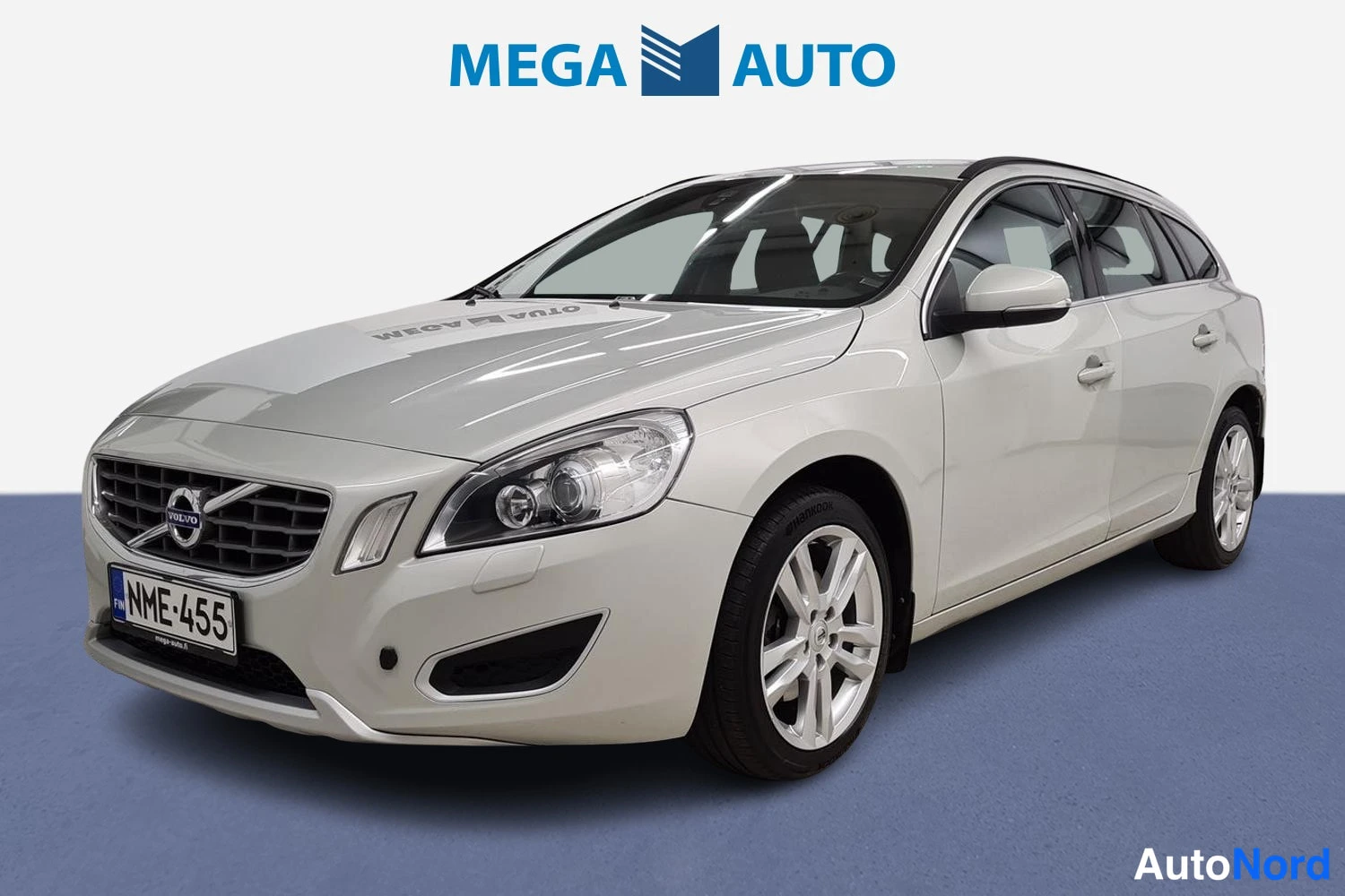 Volvo V60 T3 Momentum 2011