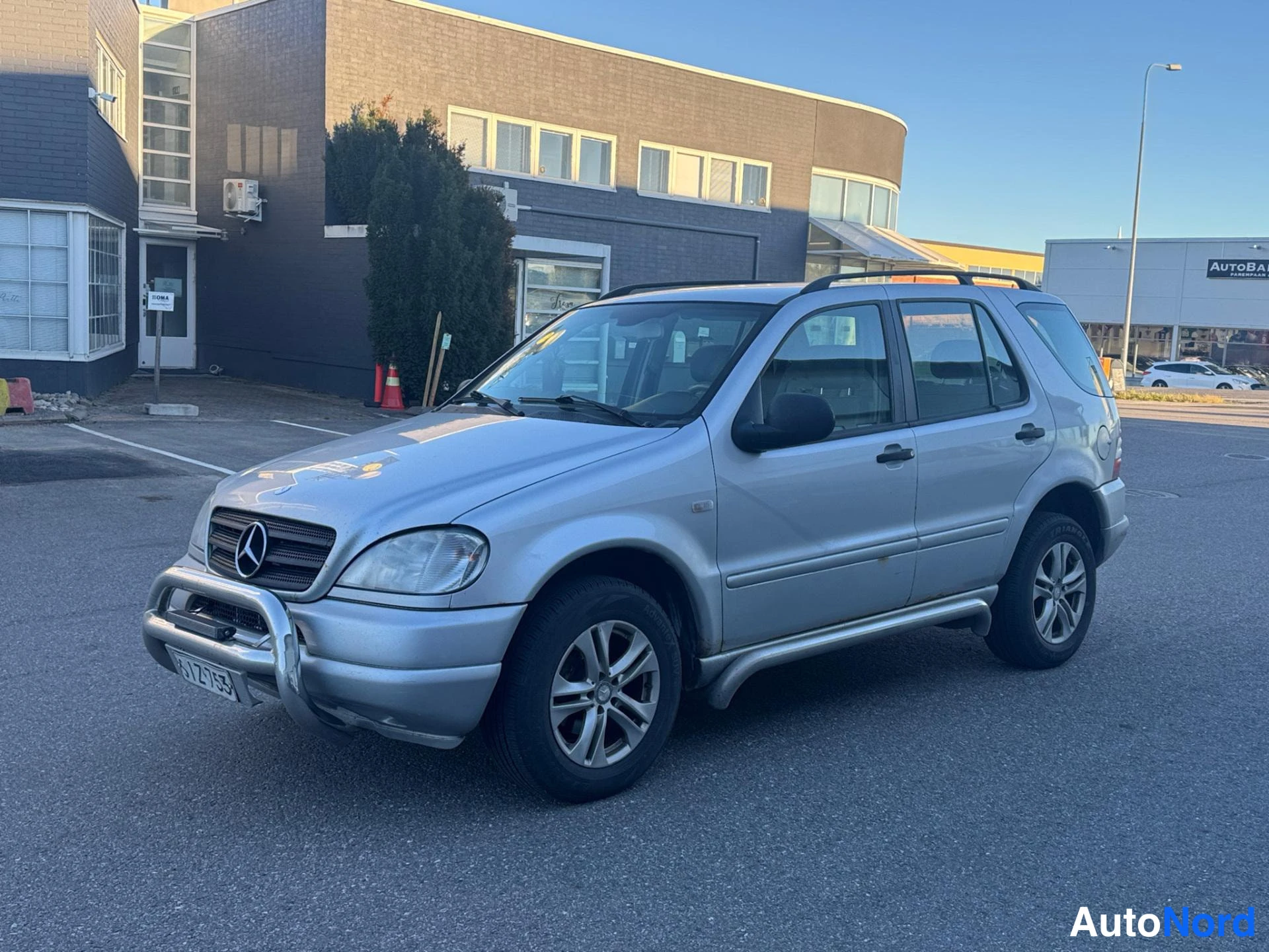 Mercedes-Benz ML 270 CDI 4MATIC 2000