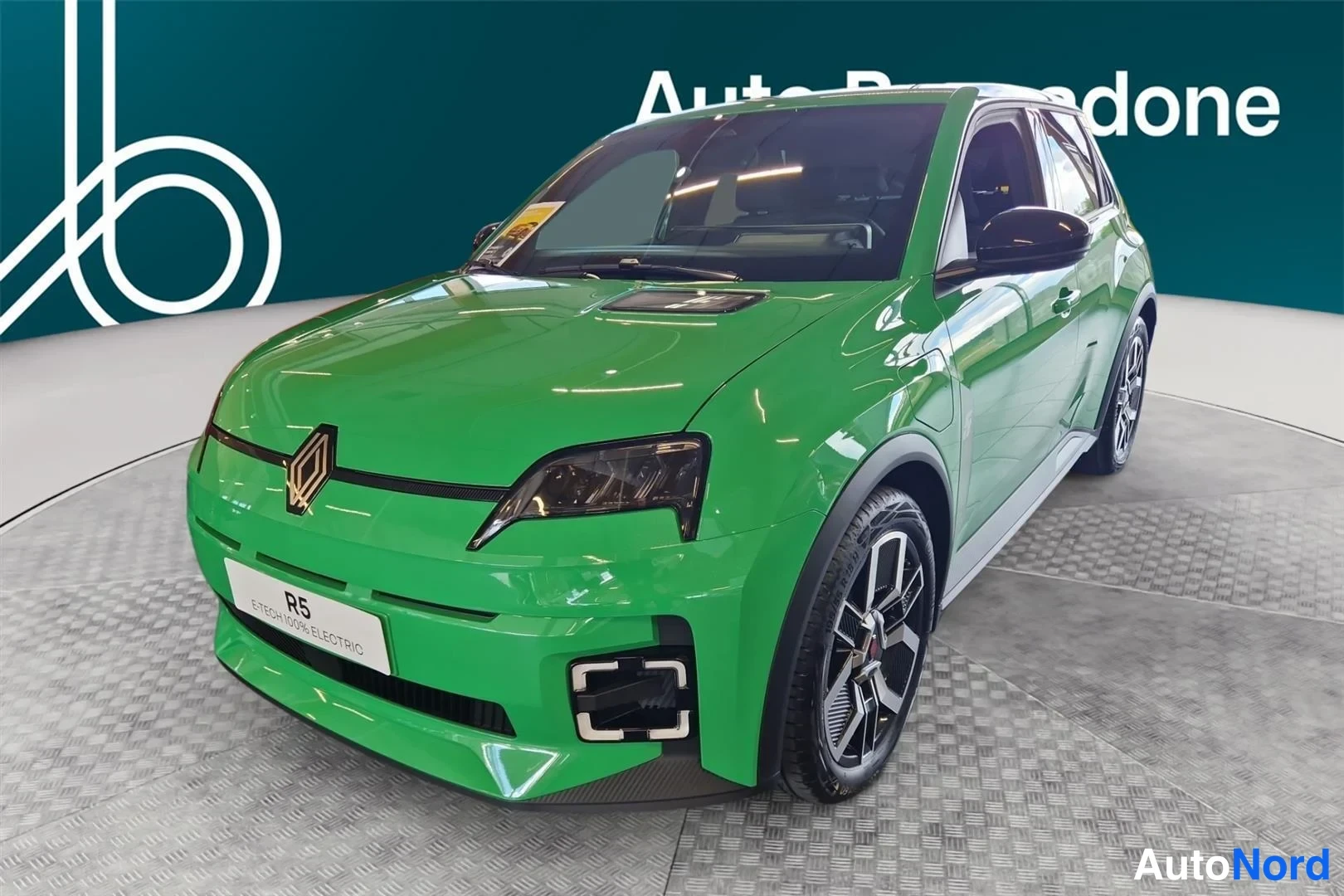 Renault 5 E-Tech electric 52 kWh 150 hv techno 2026