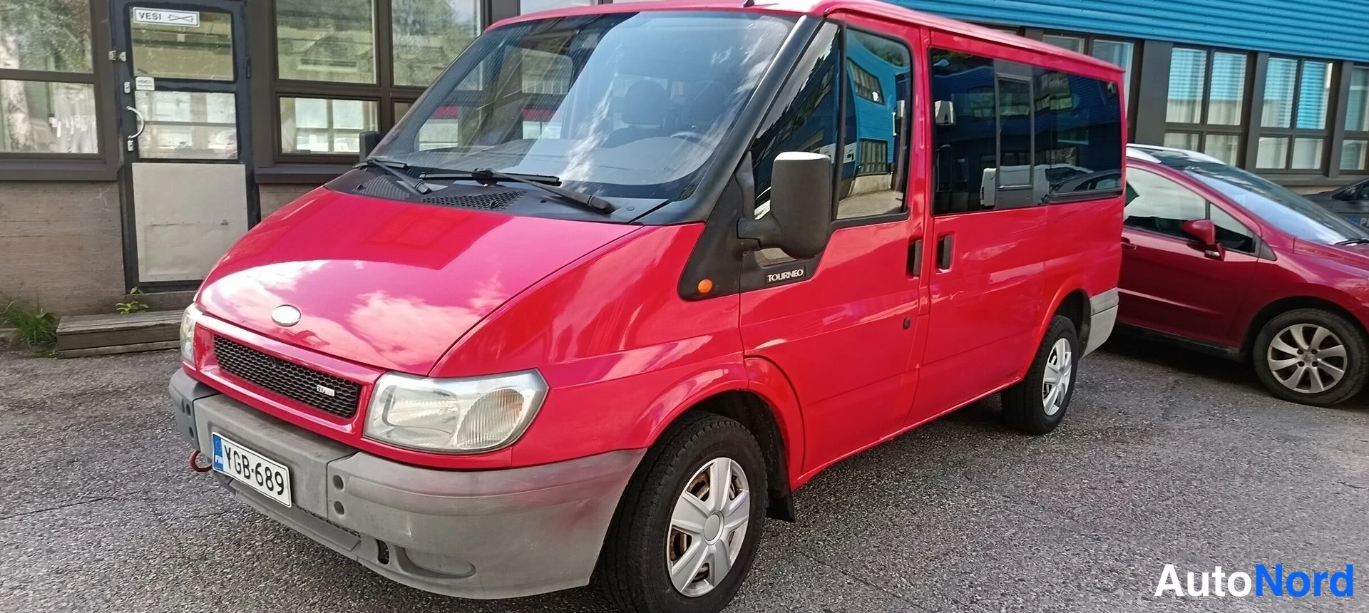 Ford Transit Tila-auto 2005