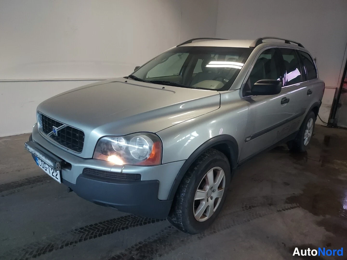 Volvo XC90 2.5T A AWD 2003