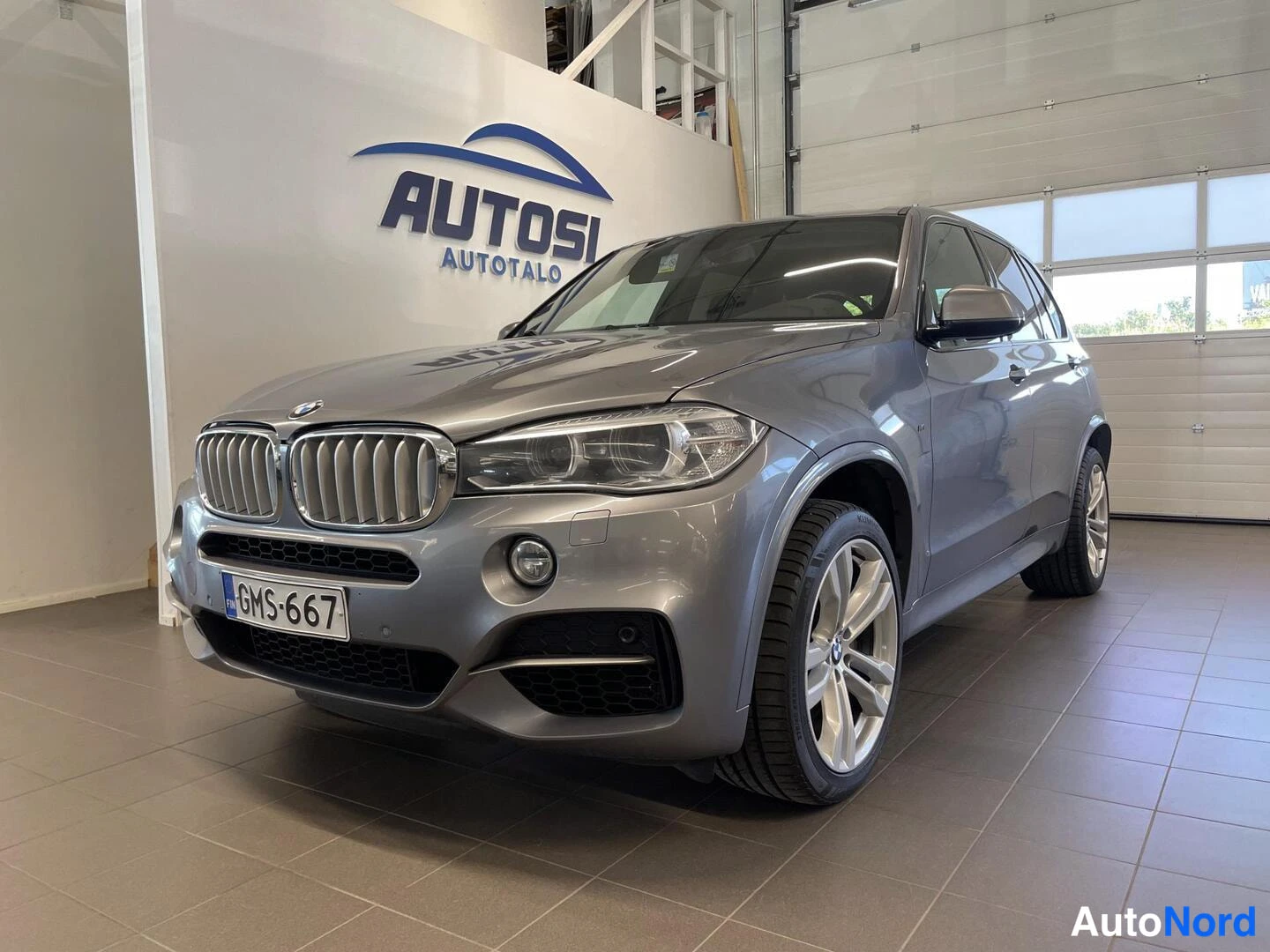 BMW X5 F15 M50d M Sport Maastoauto SUV 2014