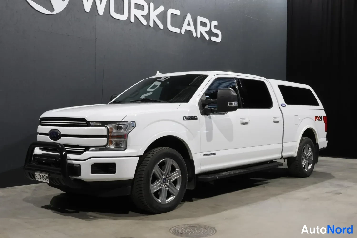 Ford F150 white 2019