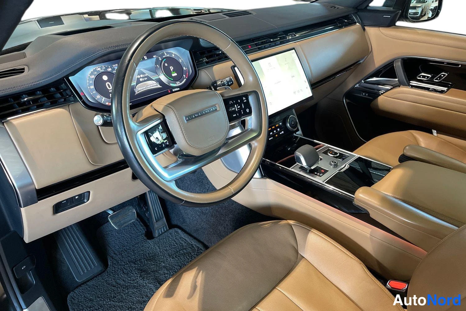 Land Rover Range Rover 2023, ohjaamo, kuva 6