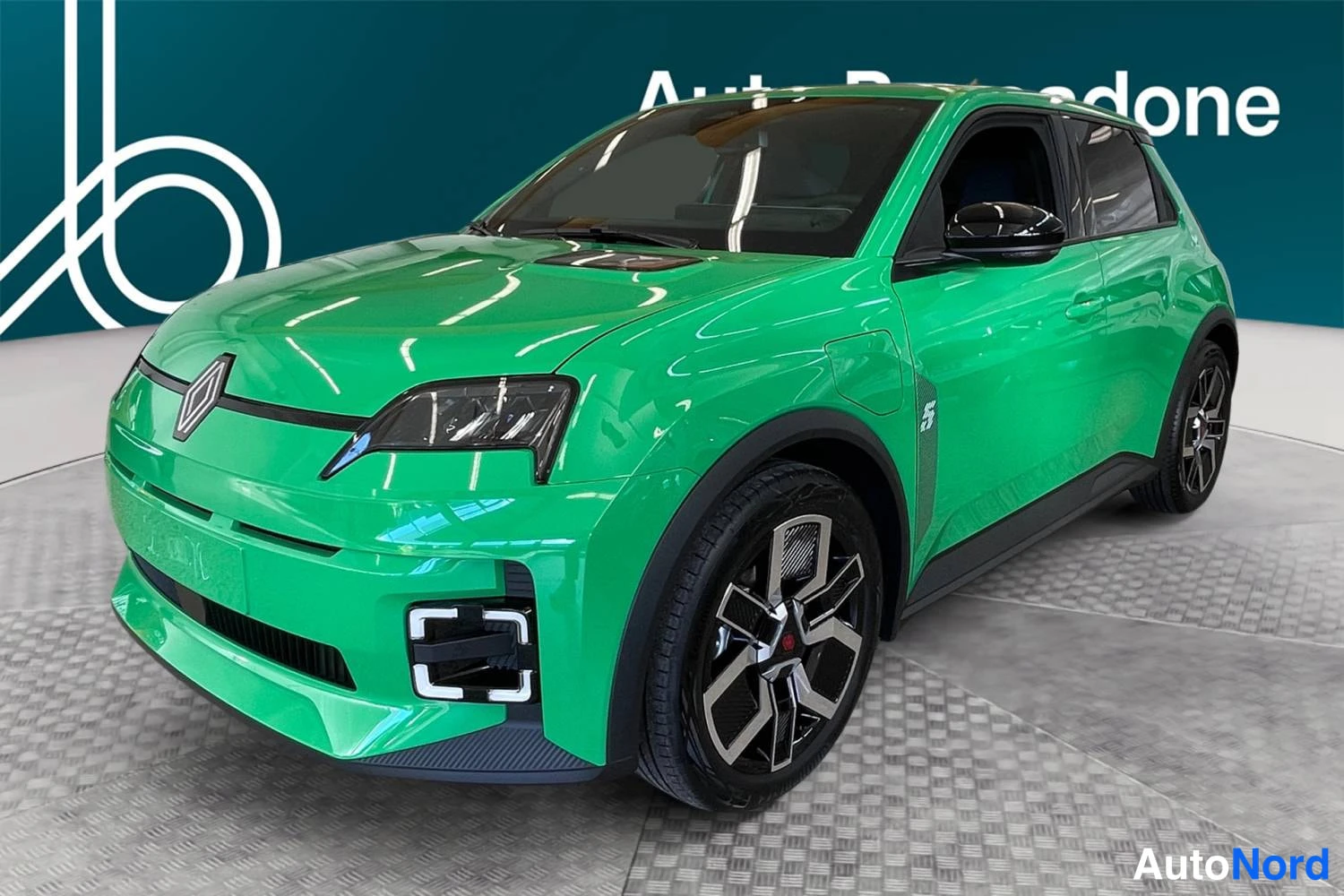Renault 5 E-Tech electric techno 2026