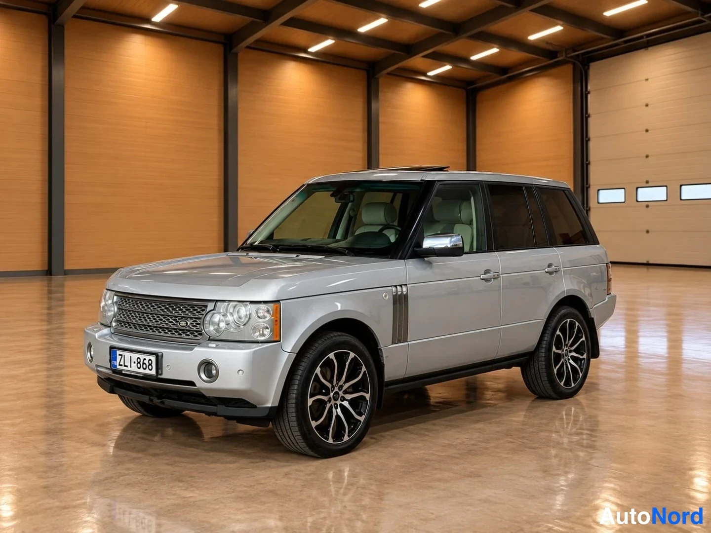 Land Rover Range Rover 4.2 V8 super charged 2005
