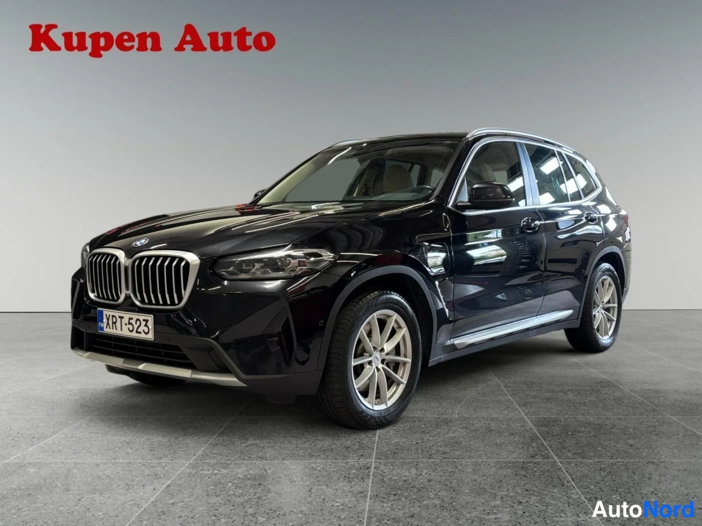 BMW X3 xDrive30e Charged Edition 2023
