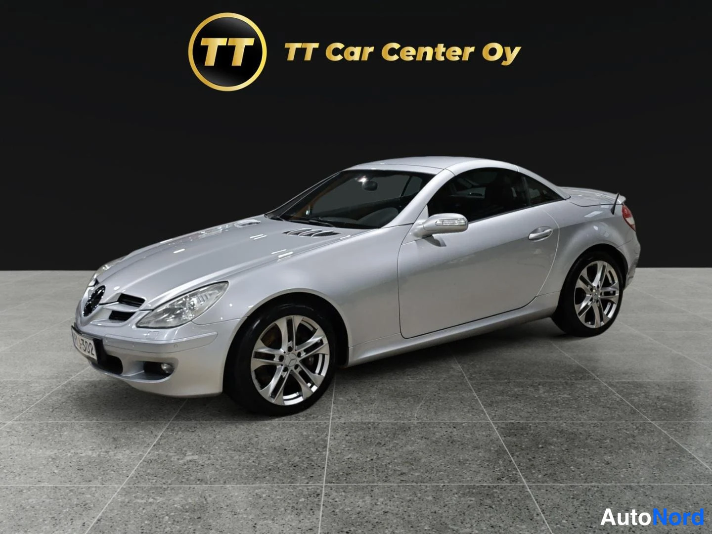 Mercedes-Benz SLK 2004