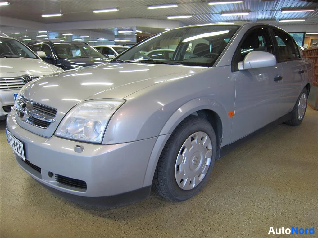 Opel Vectra 1,8 Essentia 110 hv 2006