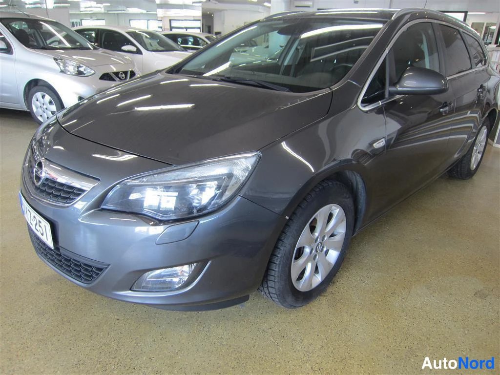 Opel Astra Sport Tourer Sport 1.4 Turbo ecoFLEX 2012