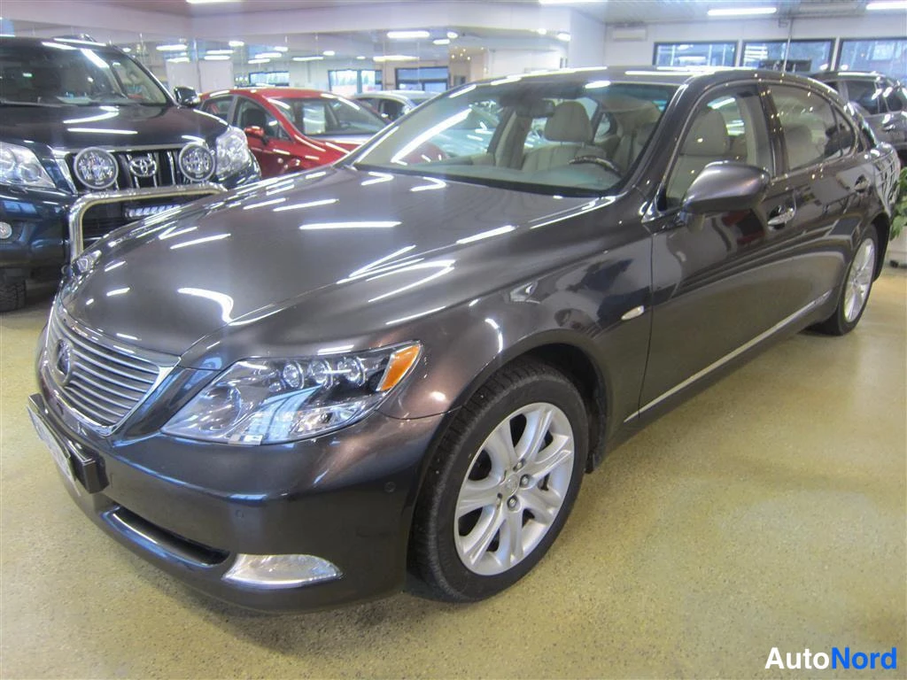 Lexus LS 2007